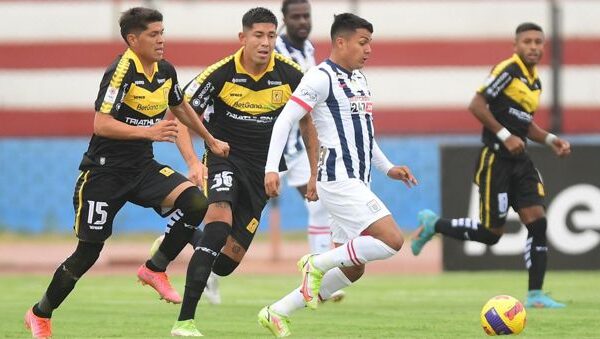 Alianza Lima vs. Cantolao: Con un once sorpresivo, blanquiazules en busca de mantener la punta